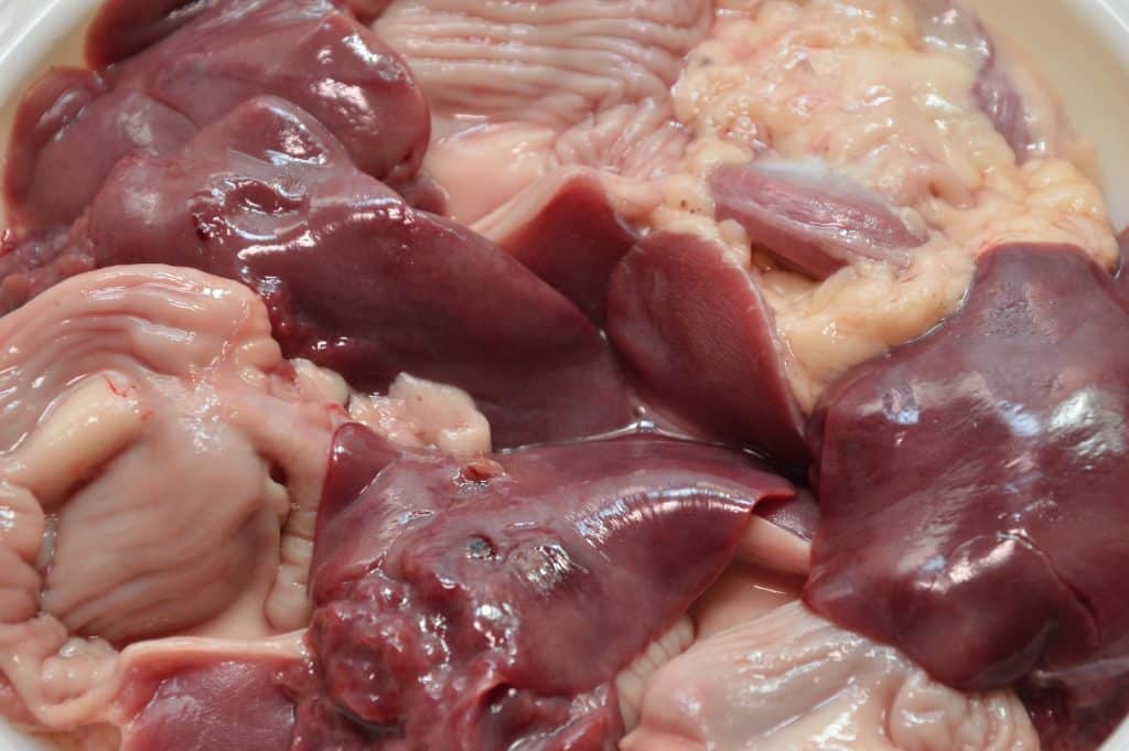Raw chicken giblets